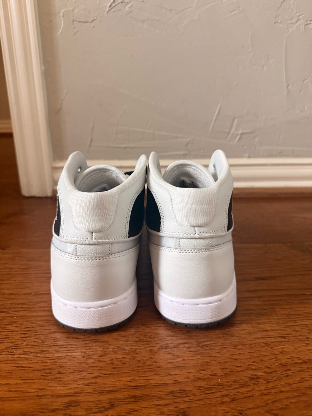 Air Jordan 1 Black and White Mid-Top Athletic Sneakers - Picture 5 of 6
